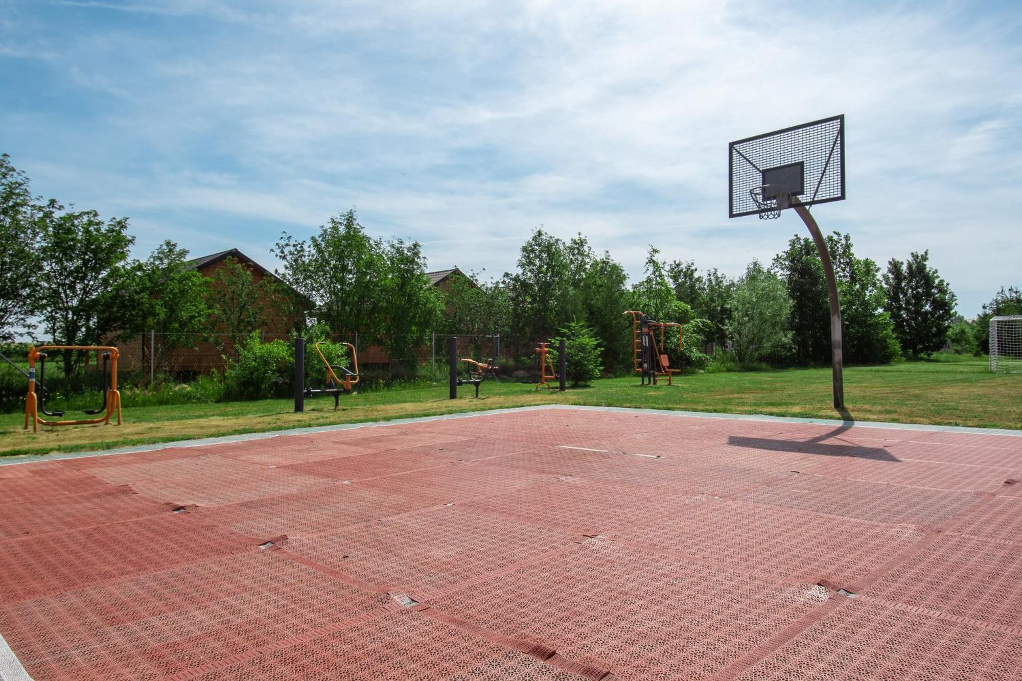 Bajkowy Zakatek Rusinowo - Dwa Baseny, Silownia, Plac Zabaw, Bardzo Blisko Plazy Bagian luar foto